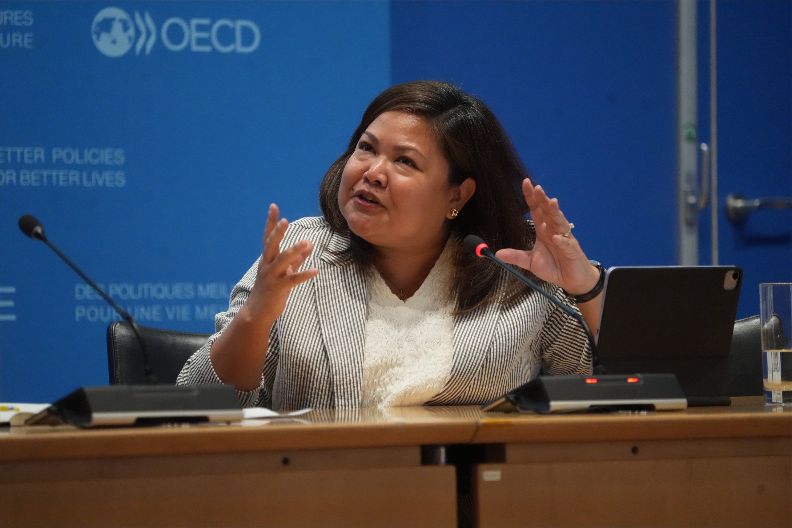 Opella's Patricia Pascual moderated the discussion.