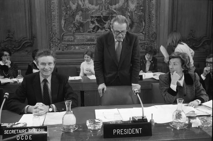 OECD-Council-Meeting-at-Ministerial-level-Consultation-with-BIAC